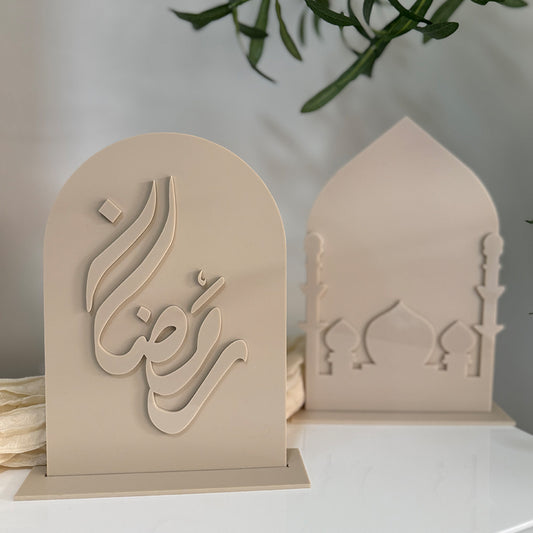 Monochromatic Duo Set